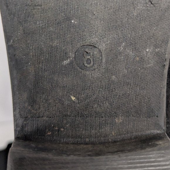 Women's Black Suede Ankle Boots Low Heel Slip On Size 8 - Picture 8 of 9